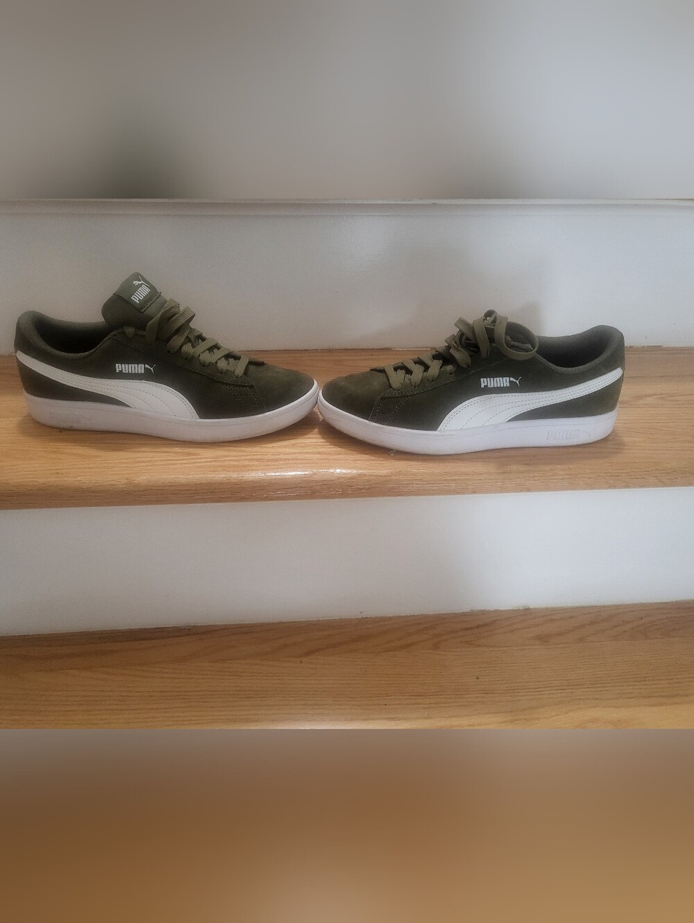Puma Olive Green Low-Top Sneakers with White Formstripe
